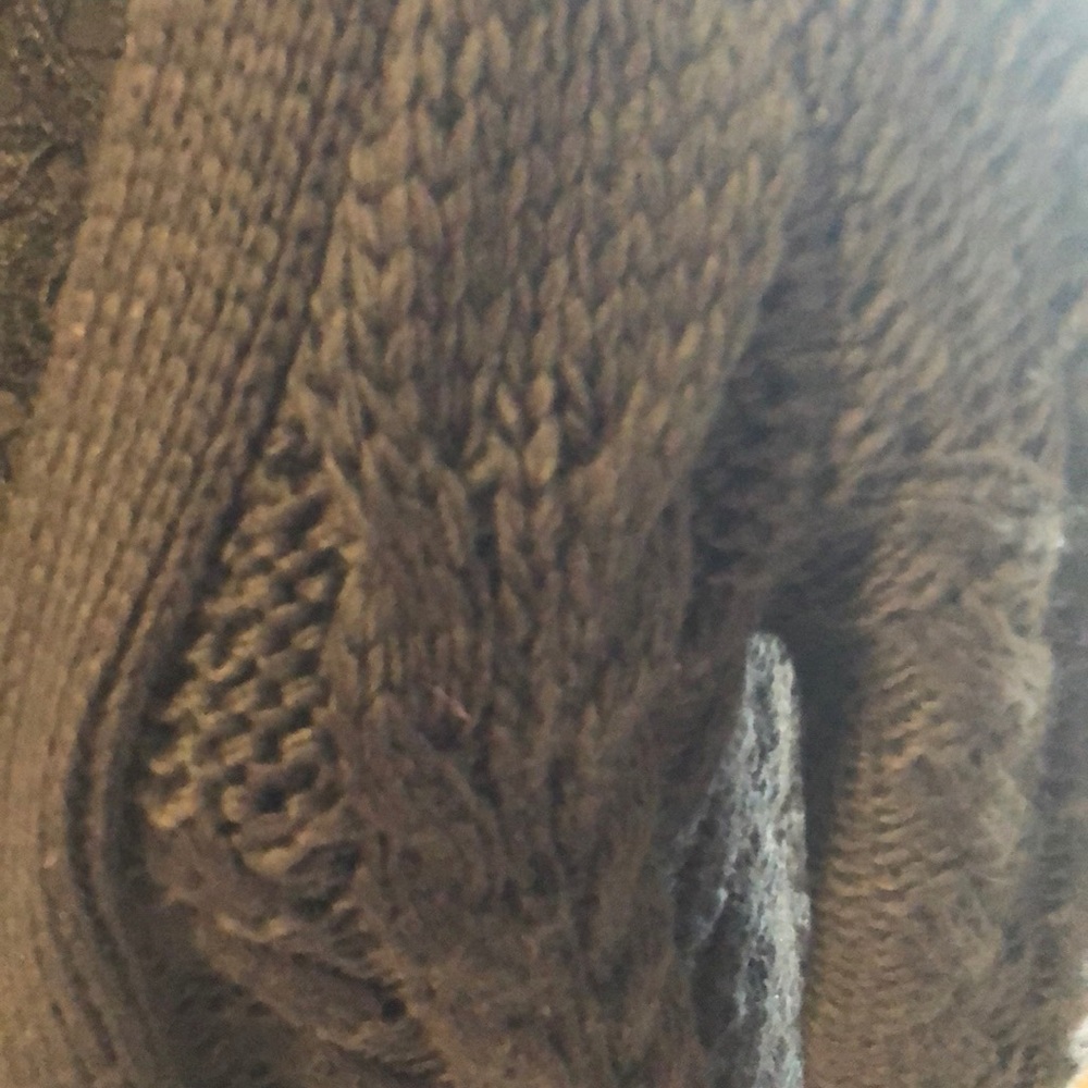 Sweater - Picture 2 of 2